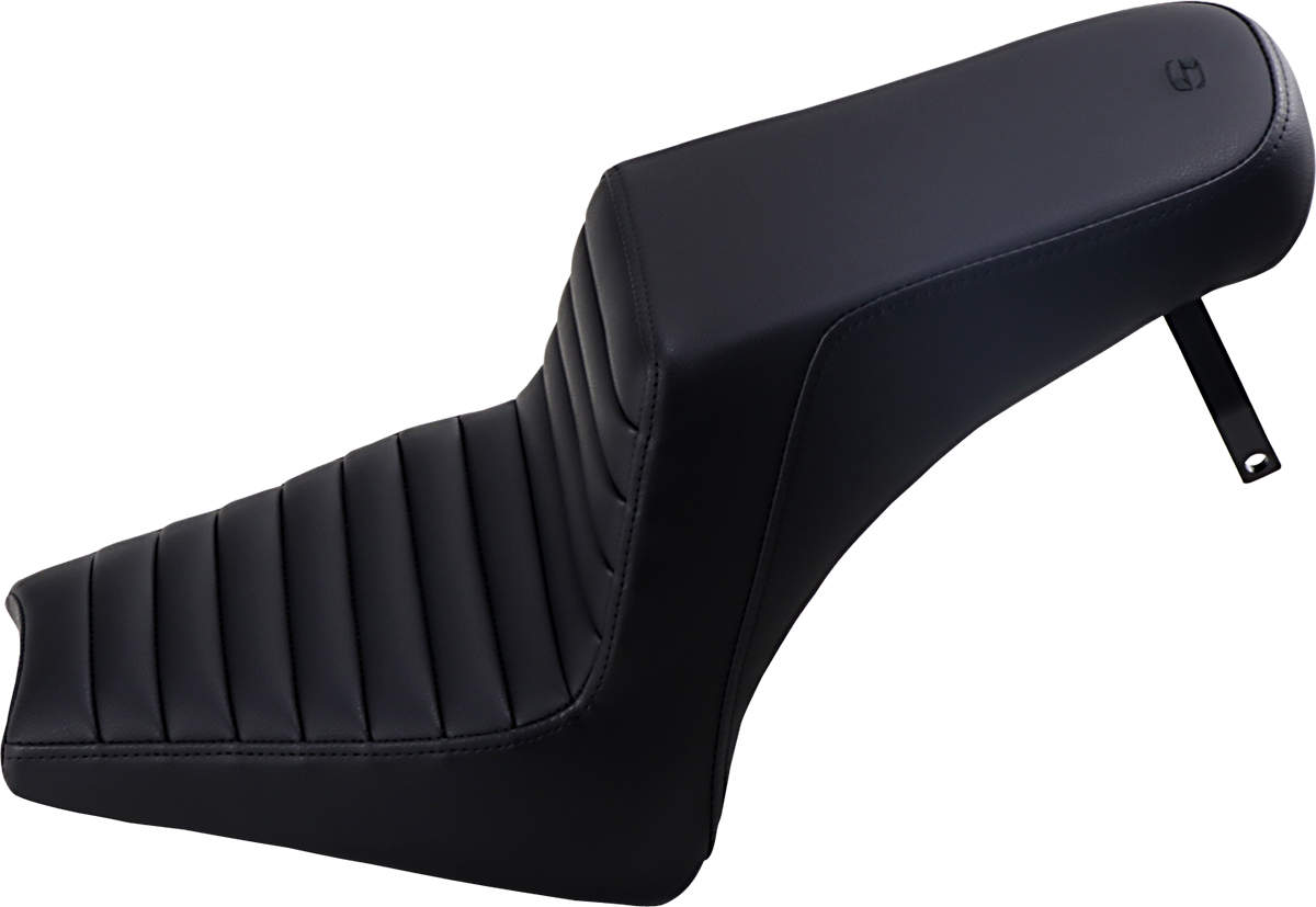 SADDLEMEN Step-Up Seat - Front Tuck-n'-Roll/Rear Smooth - Black - Scout Bobber I18-33-171