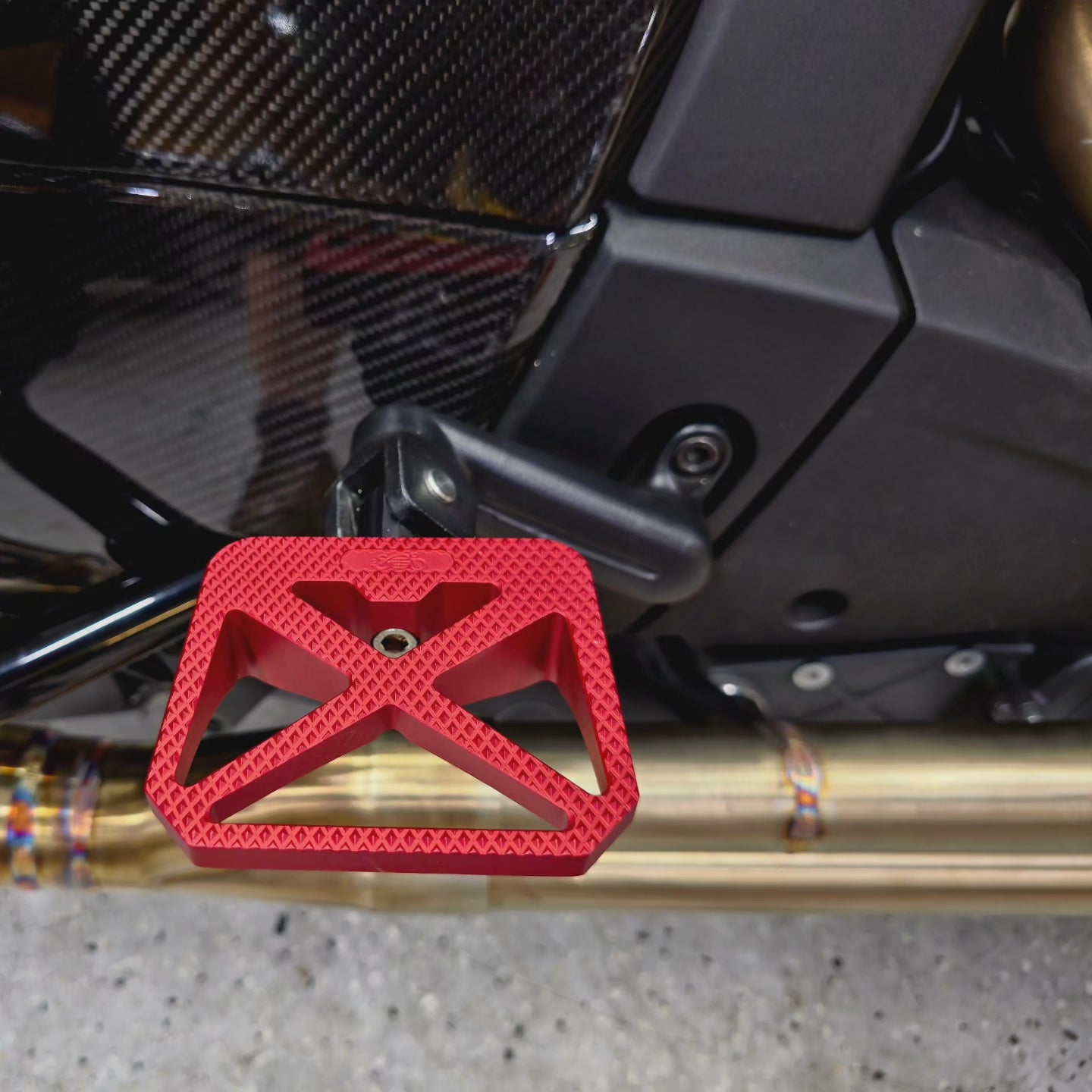 Pistol Grip Mini Floor Boards