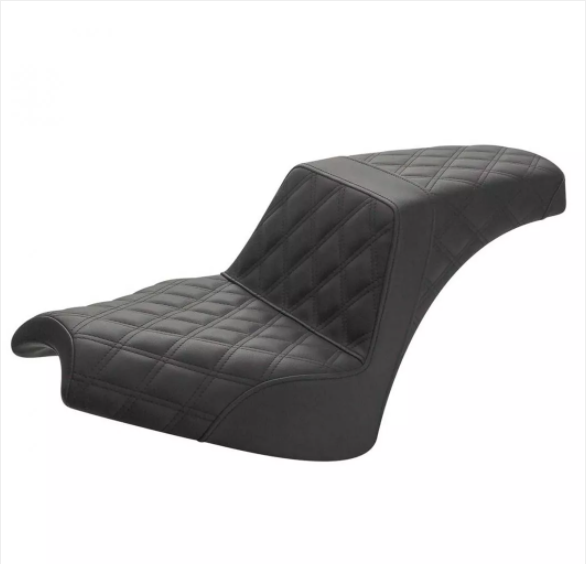 Customizable '22+ Indian®  Chief, Chief Dark Horse Step-Up Seat - Black