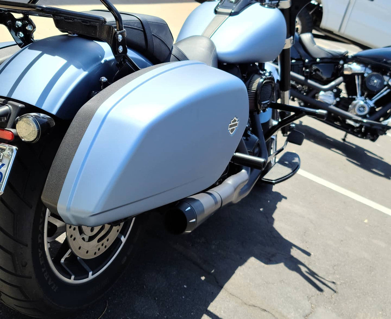 Softail Rear Sliders '18+