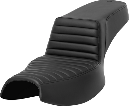SADDLEMEN Step-Up Seat - Tuck-n-Roll - Extended Reach - Challenger '20-'24 I20-06E-171