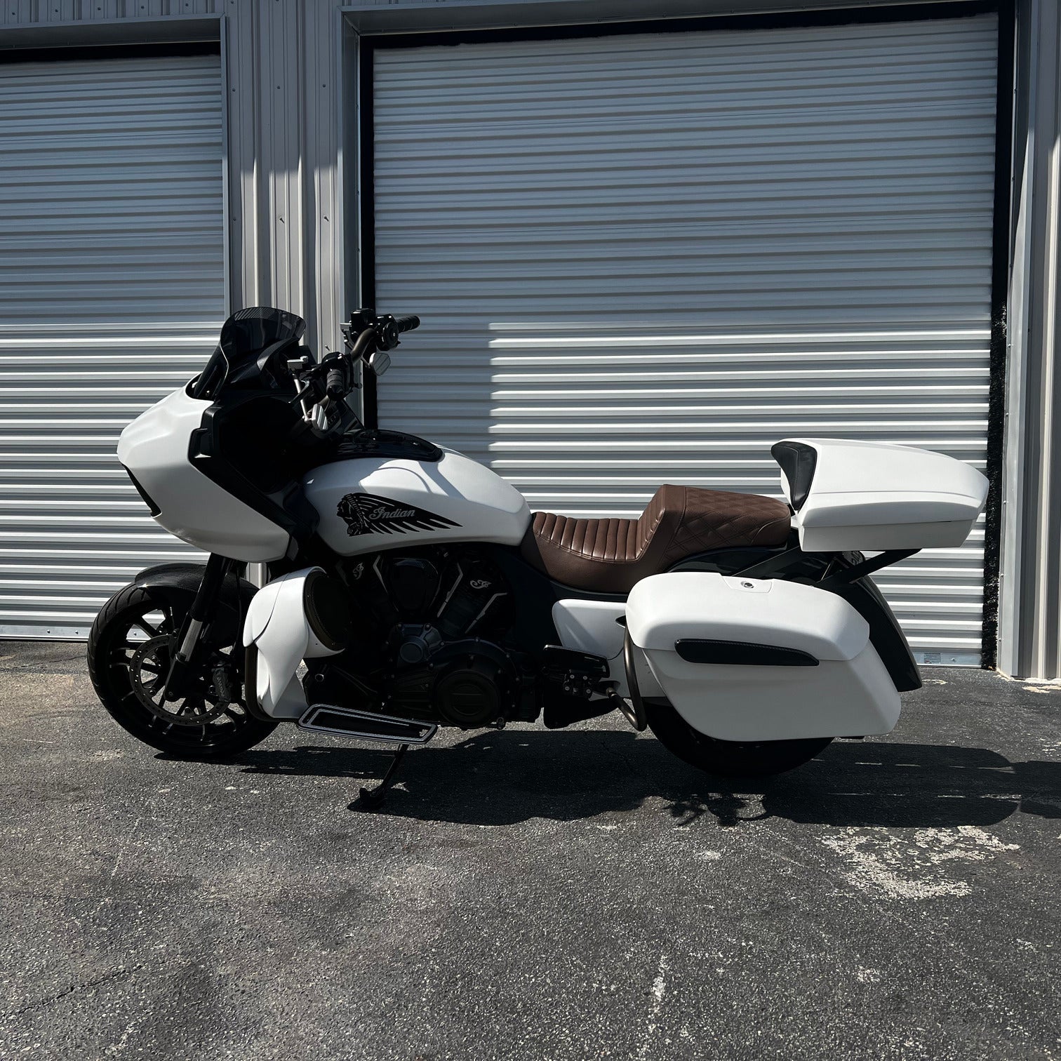Custom Tour Pack Side View on Indian Challenger 