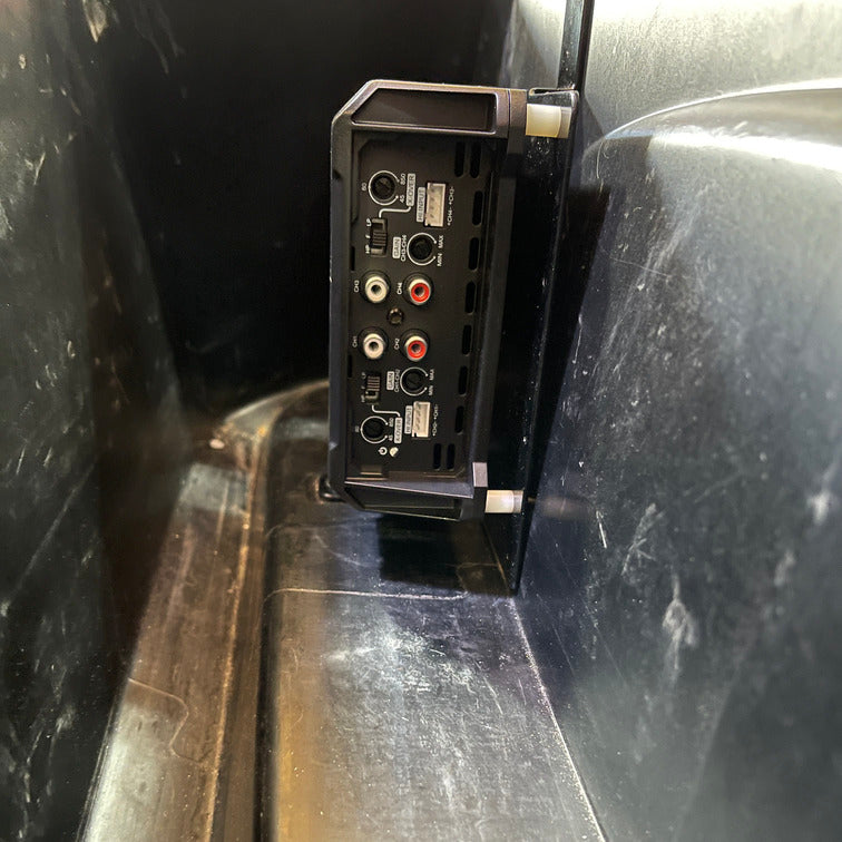 Davidson Audio Right Saddlebag Amp Plate
