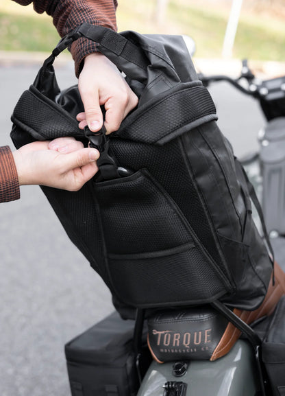 TORQUE ENDURE WATERPROOF SISSYBAR BACKPACK